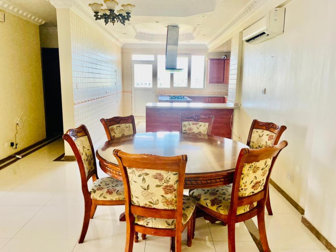 Masaki 2-Bedroom Apartment - Near The Ocean Дар-эс-Саламе Экстерьер фото